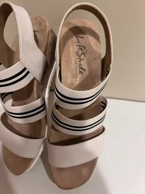 Life Stride Cream/Black Strappy Stretch Slip-in Platform Open Toe Sandals Sz 9 - Picture 8 of 14